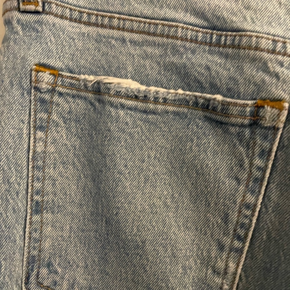 Abercrombie and Fitch The 90’s Ultra High Rise Distressed Straight Jean Size 30 - Picture 13 of 16